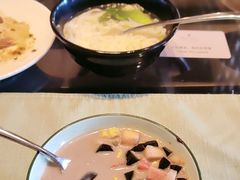 -JW万豪厨房餐厅·滨海草坪烧烤·海鲜·海景(三亚绿发山海天JW万豪酒店)