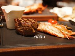-恰餐厅及酒吧 CHAR Bar & Grill (北京丽都皇冠假日店)
