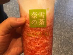 -奈雪的茶(百盛店)