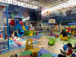 -爱丽丝奇幻乐园