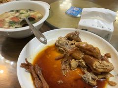 -芦茨金富饭庄·25年老字号·专做稻草鸡