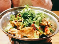 -胡桃里音乐餐厅(陶溪川店)(川湘赣菜·世界百大酒庄直供红酒·音乐表演)