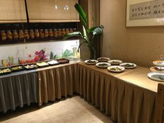 -香园自助小火锅