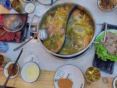 -田村·酸汤鲜牦牛肉火锅(布达拉宫广场店)