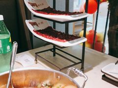 -左庭右院鲜牛肉火锅(浦江欢乐颂店)