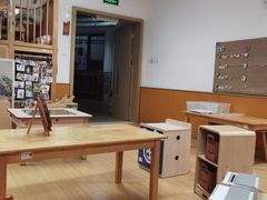 -上海市静安区慧思顿高瞻幼儿园