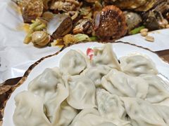 -东来菜馆•手抓海鲜家常菜•海鲜锅贴(鸽子窝店)