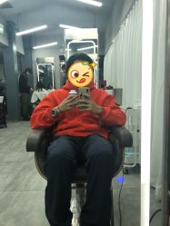 -ON STAR SALON