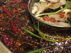 -锅首鲜品火锅(鸳鸯店)