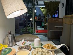-岳姥姥饺子(泺文路店)
