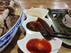 蒙古手把肉-老阿妈蒙古村·蒙古包·草原文化·歌舞表演(老君堂店)