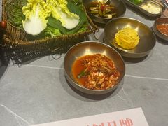 -草家酱蟹炭火烤肉店(珲春南路一店)