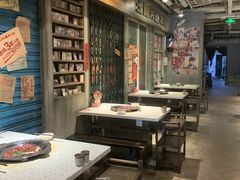 -红九格老火锅(三峡广场店)