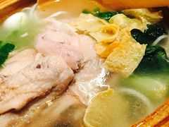 -刀小蛮半只鸡过桥米线(家乐福四元桥店)