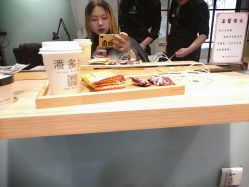 -东方麒麟·潘多拉SALON