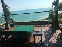 -三亚湾海居铂尔曼度假酒店