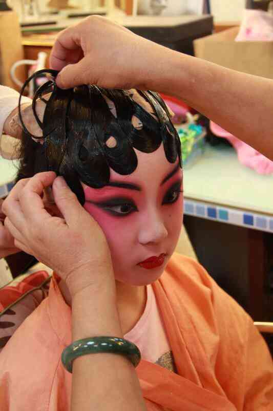 粉墨浓妆京剧摄影-"想去照个艺术照,一直没有好的地方,今天上.