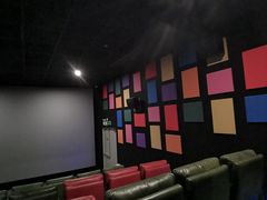 -佳影巨幕影城(萝岗香雪锐丰广场店)