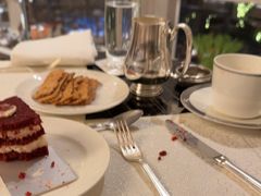 -Salon de Ville浦江汇(上海外滩华尔道夫酒店店)