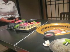 -山川小町·极番烧肉(新地假日广场店)