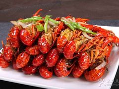 -指爱龙虾(金杨路总店)