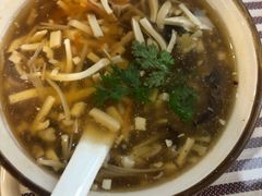 -然一素食餐厅(马利来广场店)