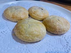 玫瑰花饼-涵苑私宴定制(外滩店)