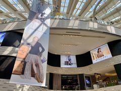 -上海尚嘉中心