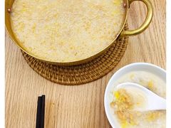晚粳米海鲜泡饭-苏小柳点心·手作小笼包(新街口分院店)