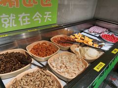 -生火火·地摊小炉子烧烤自助.鲜切牛羊肉(龙湖北城天街店)