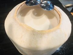 -东椰·海南椰子鸡火锅(朝阳门店)