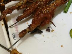 吊炉鸡手-小桂林烧鸽子