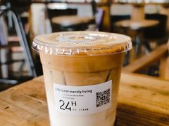 -24H COLOR咖啡厅(惠州金山湖店)