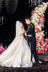 -沐澜婚纱礼服美妆馆(豪润风尚国际店)