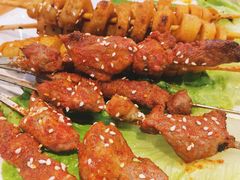 炭烤羊肉串-伊麦佳兰州牛肉面清真美食店