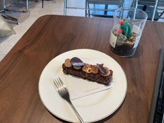 -Fridi Patisserie Cafe