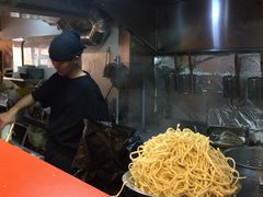 -拉面莊夢語＆中华料理八椿