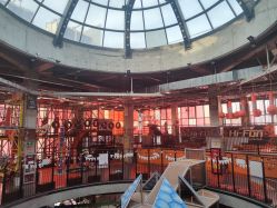-嗨翻Hi-Fun竞技主题乐园·蹦床团建生日聚会(五棵松华熙店)