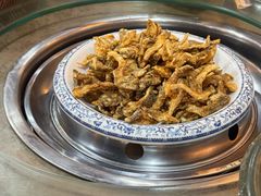 椒盐蘑菇-都江堰石锅鱼
