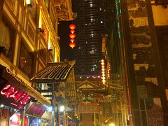 -屋顶顶城市·江景酒店-客房部