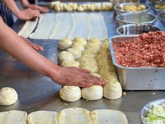 -蕃坊酥小蒙牛肉饼(怀远市场店)