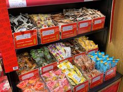 零售区-良品铺子(五角场万达店)
