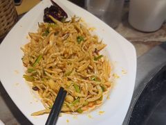 -锅老头海鲜铁锅炖