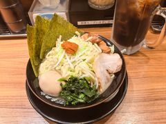横滨拉面-横浜家系ラーメン壱角家(新宿アルタ裏店)