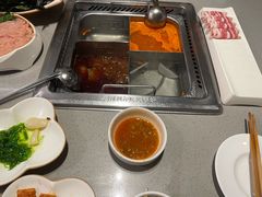 -海底捞火锅(世豪广场店)