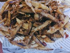 -巴特餐饮6加1音乐餐吧·新疆菜