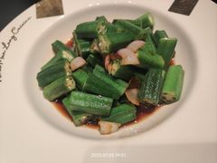 浇汁秋葵-桂满陇·蟹黄小笼汤包(清河万象店)