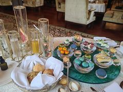 -Salon de Ville浦江汇(上海外滩华尔道夫酒店店)