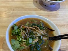 -胡仕光陵水酸粉