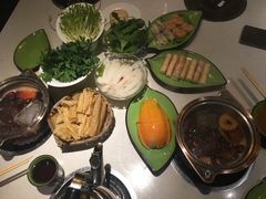 -一叶一世界·素食餐厅(锦华万达店)